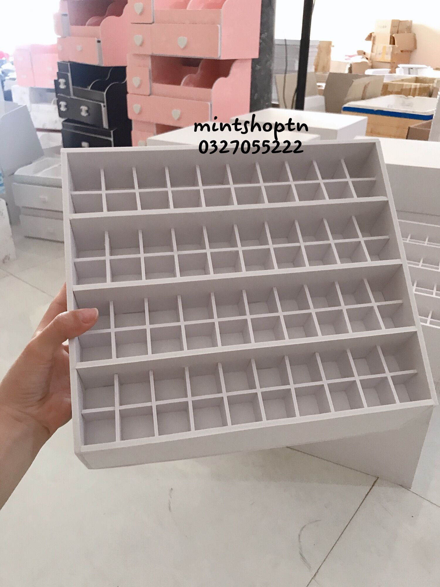 khay đựng son 80 ô phân tầng khay trưng bày son