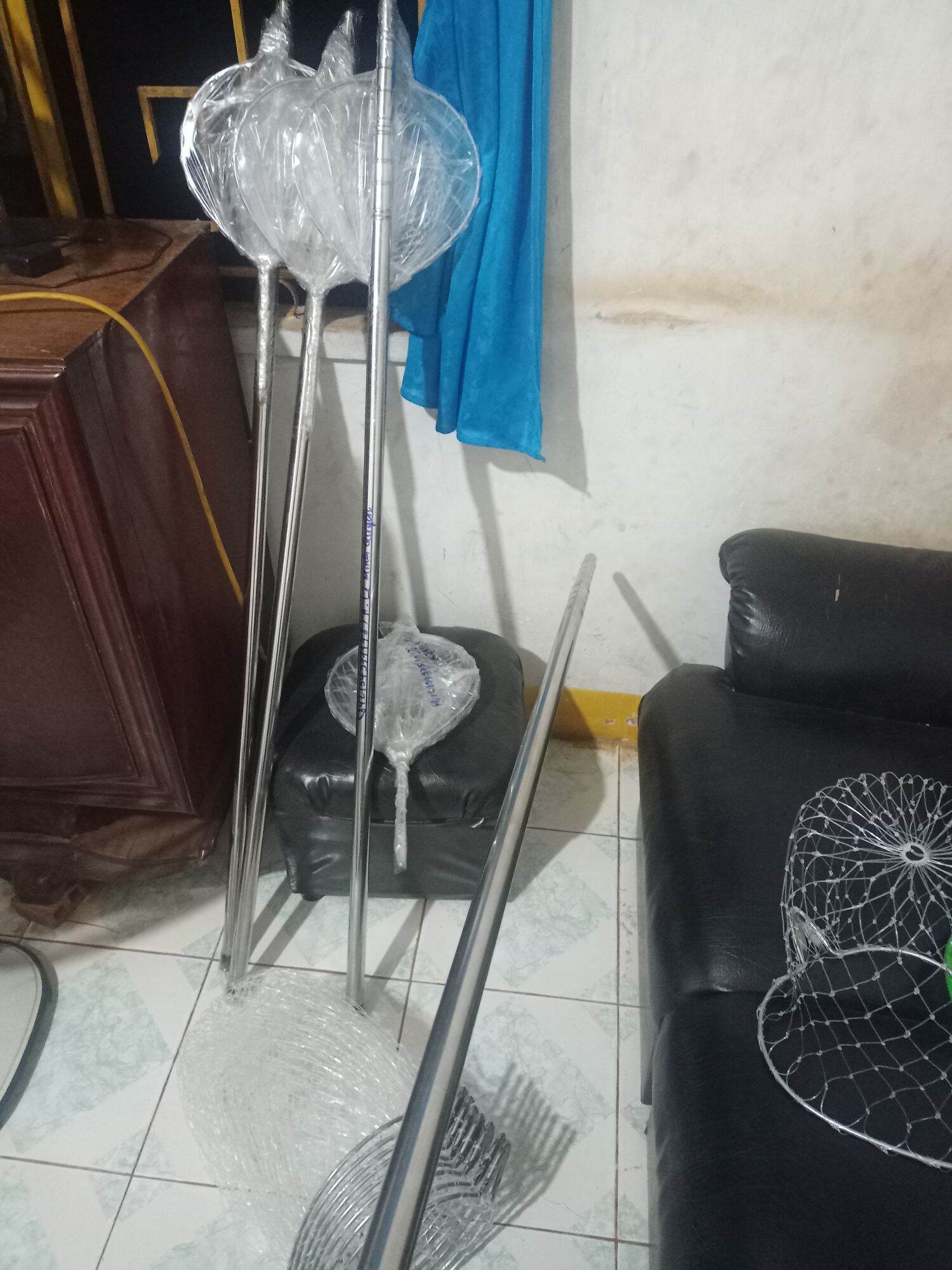 sào inox 6m rút ngắn được còn 1,4m