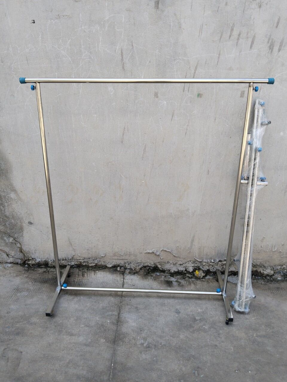 Sào đơn phơi đồ inox có bánh xe phi 22