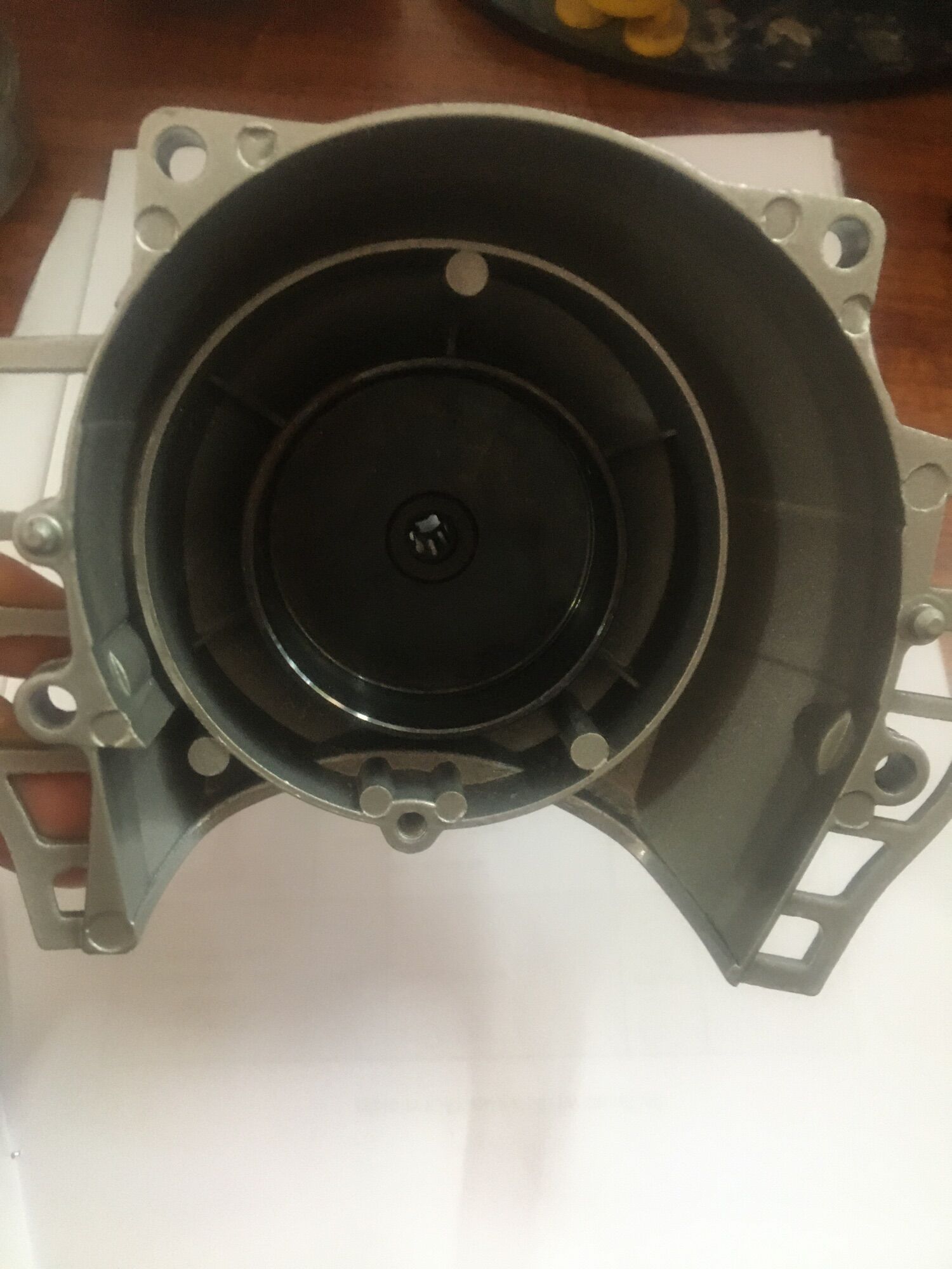 Bắt chuối máy cắt cỏ 226 Komatsu