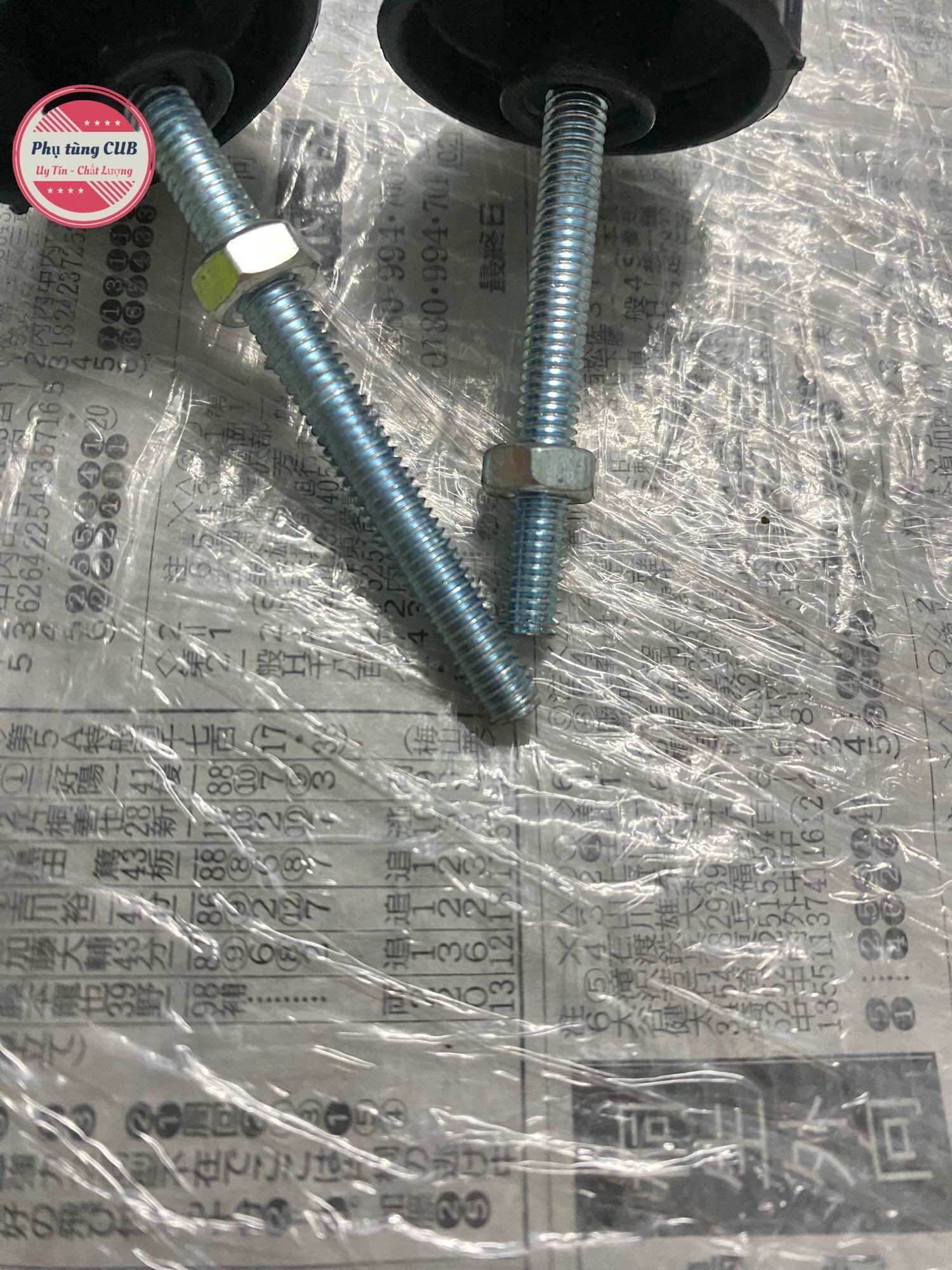 Nút cốp hông cub 78 ( giá 1 cặp )