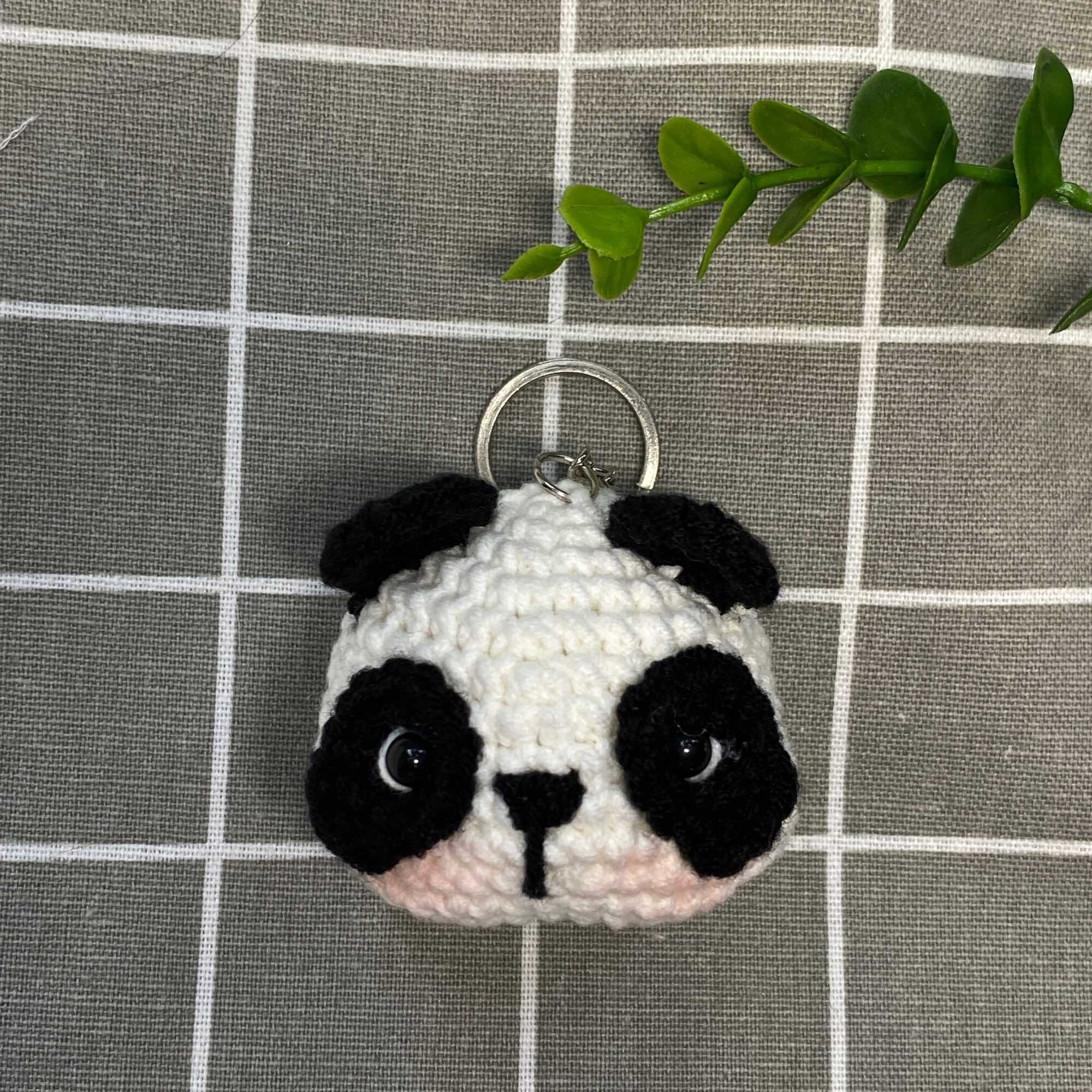 Móc khoá Panda handmade bằng len