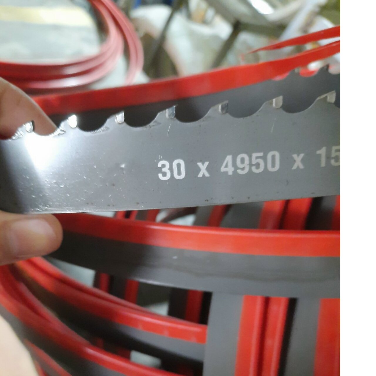 Lưỡi cưa vanh gỗ hợp kim 3 phân