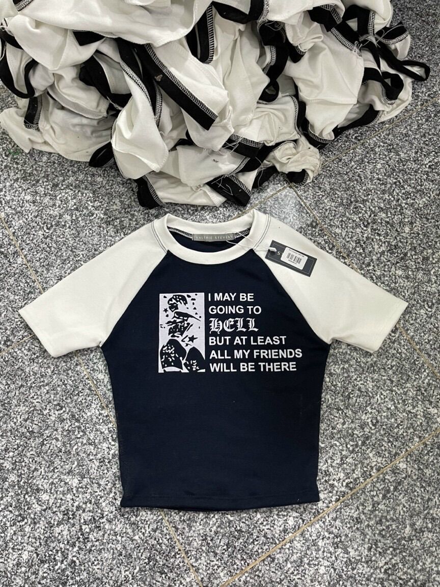 Áo croptop mùa hè phối tay HELL UN