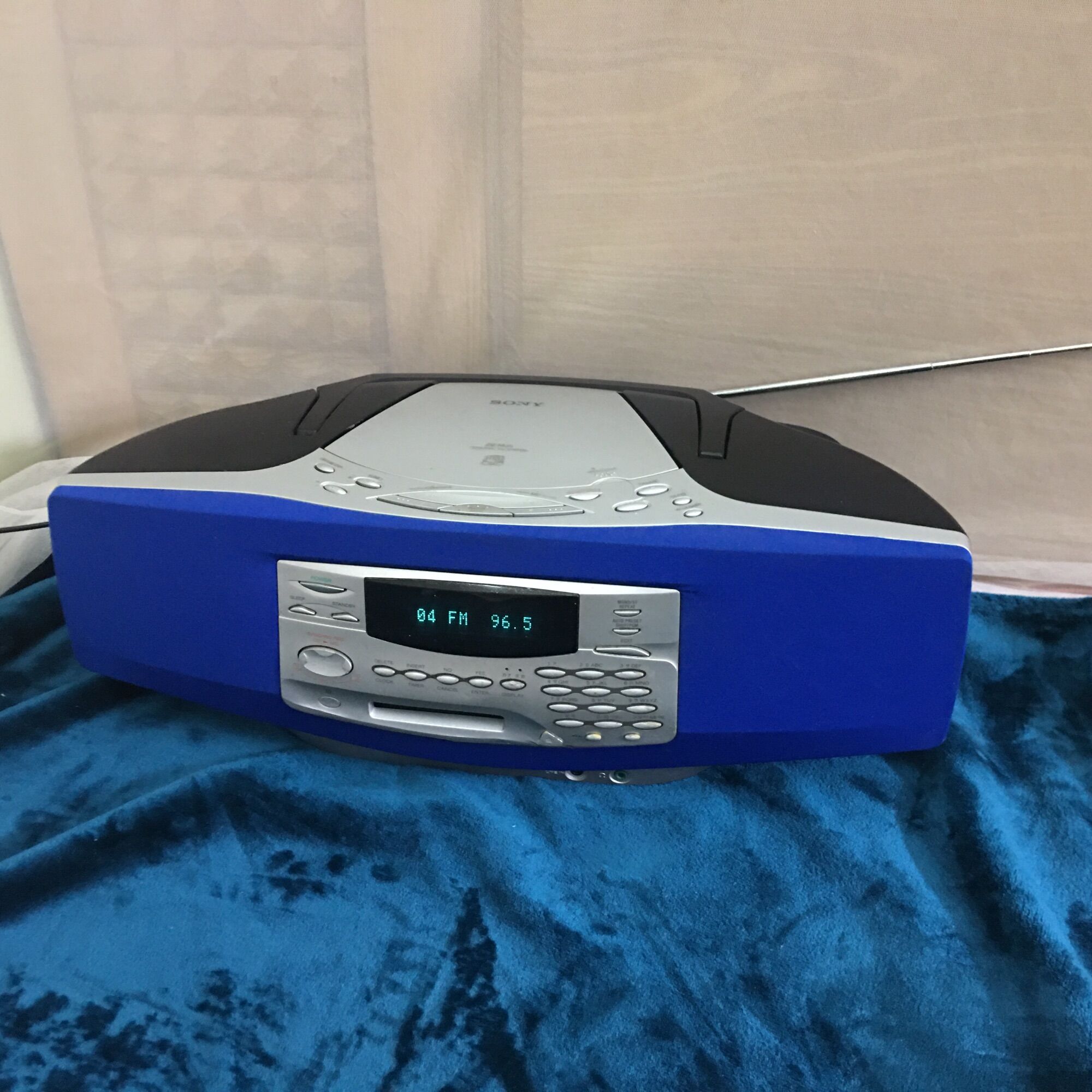 Sony chuyên radio lưu kênh 1 chạm