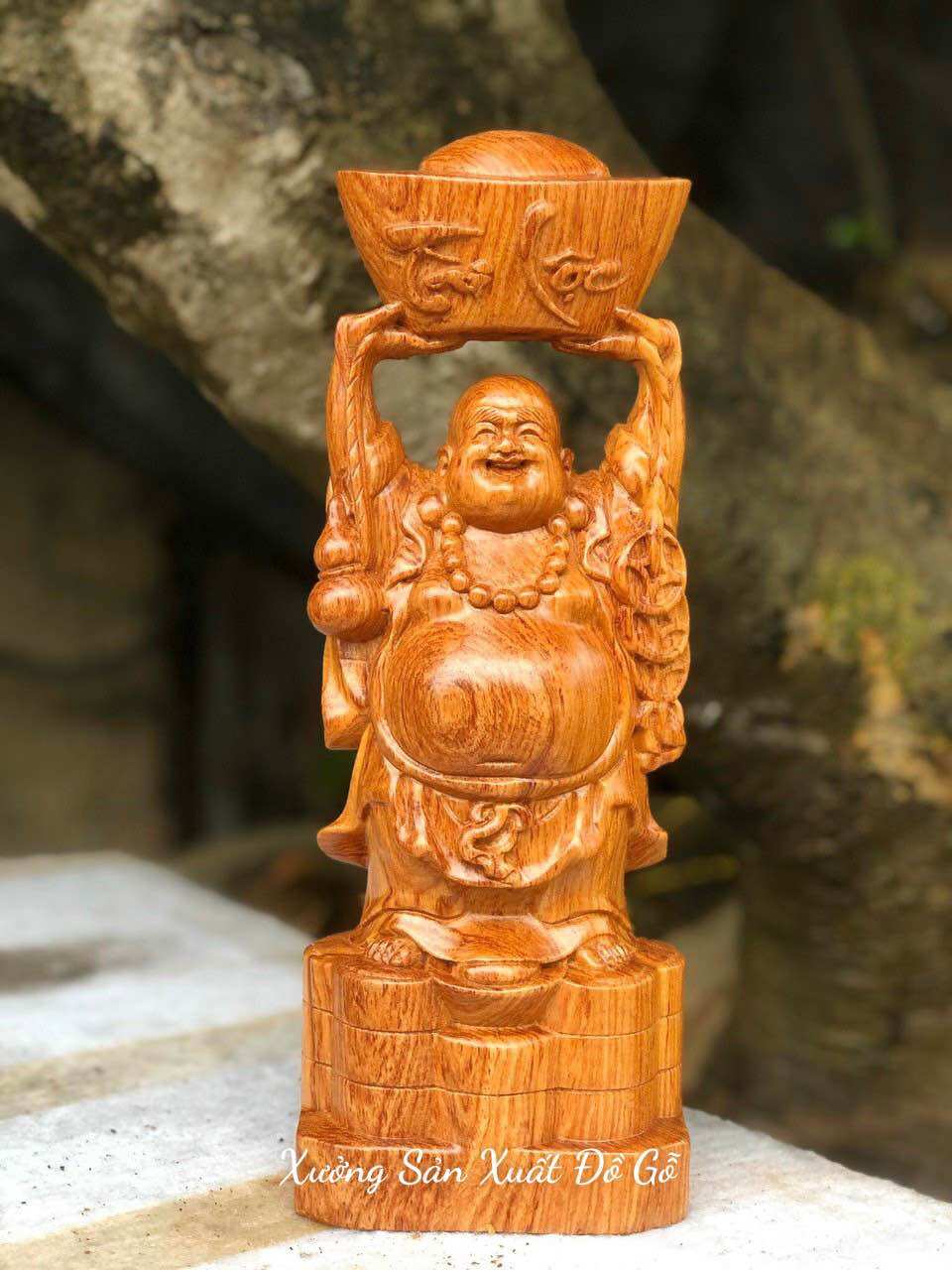 Di lặc dâng thỏi vàng