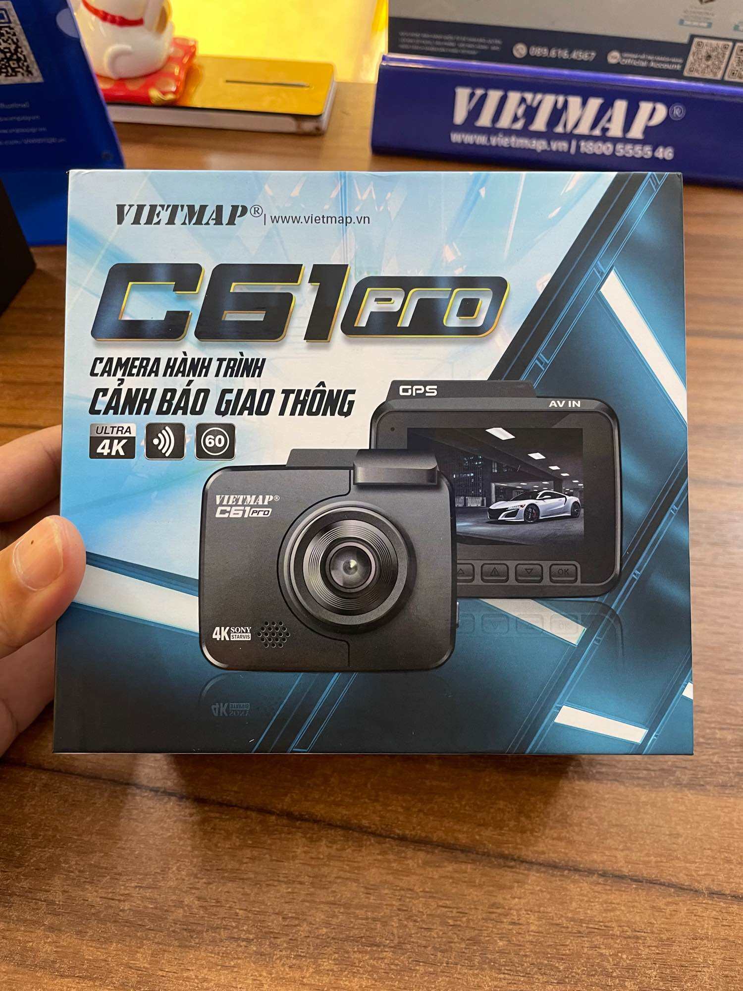 Kèm Thẻ Nhớ 32GB Camera Hành Trình Vietmap C61 Pro
