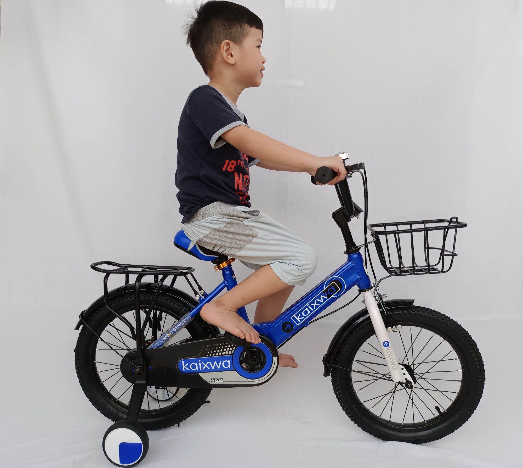 Mua xe đạp cho bé trai từ 4-7 tuổi bánh 16inch
