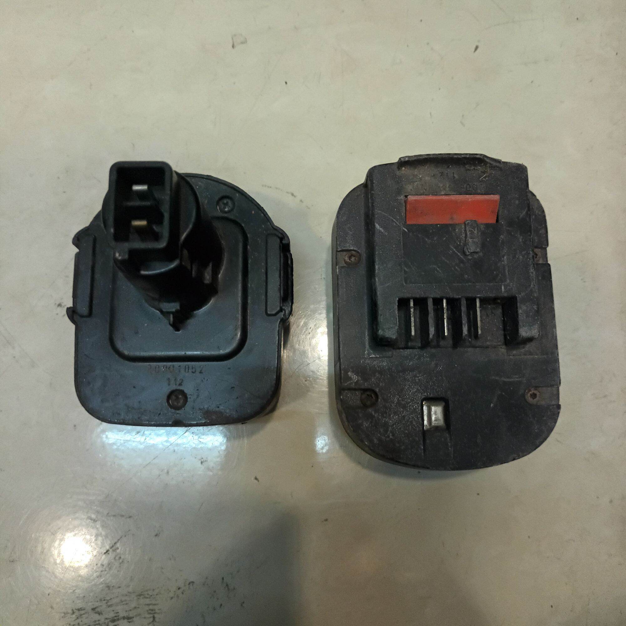 Vỏ pin trượt và chọt Black Decker 12v