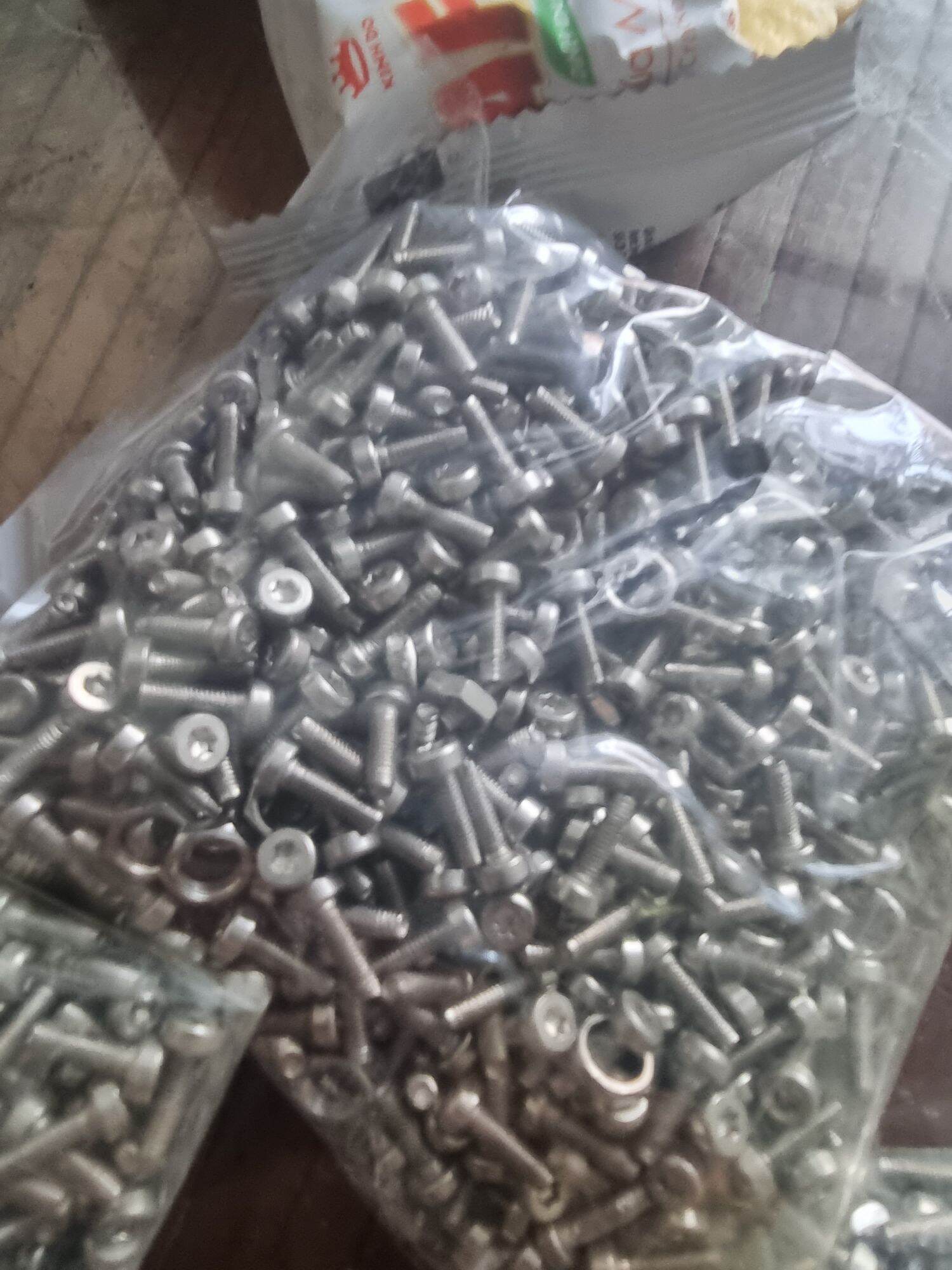 Túi 500 vít hoa thị m3x10mm inox 304