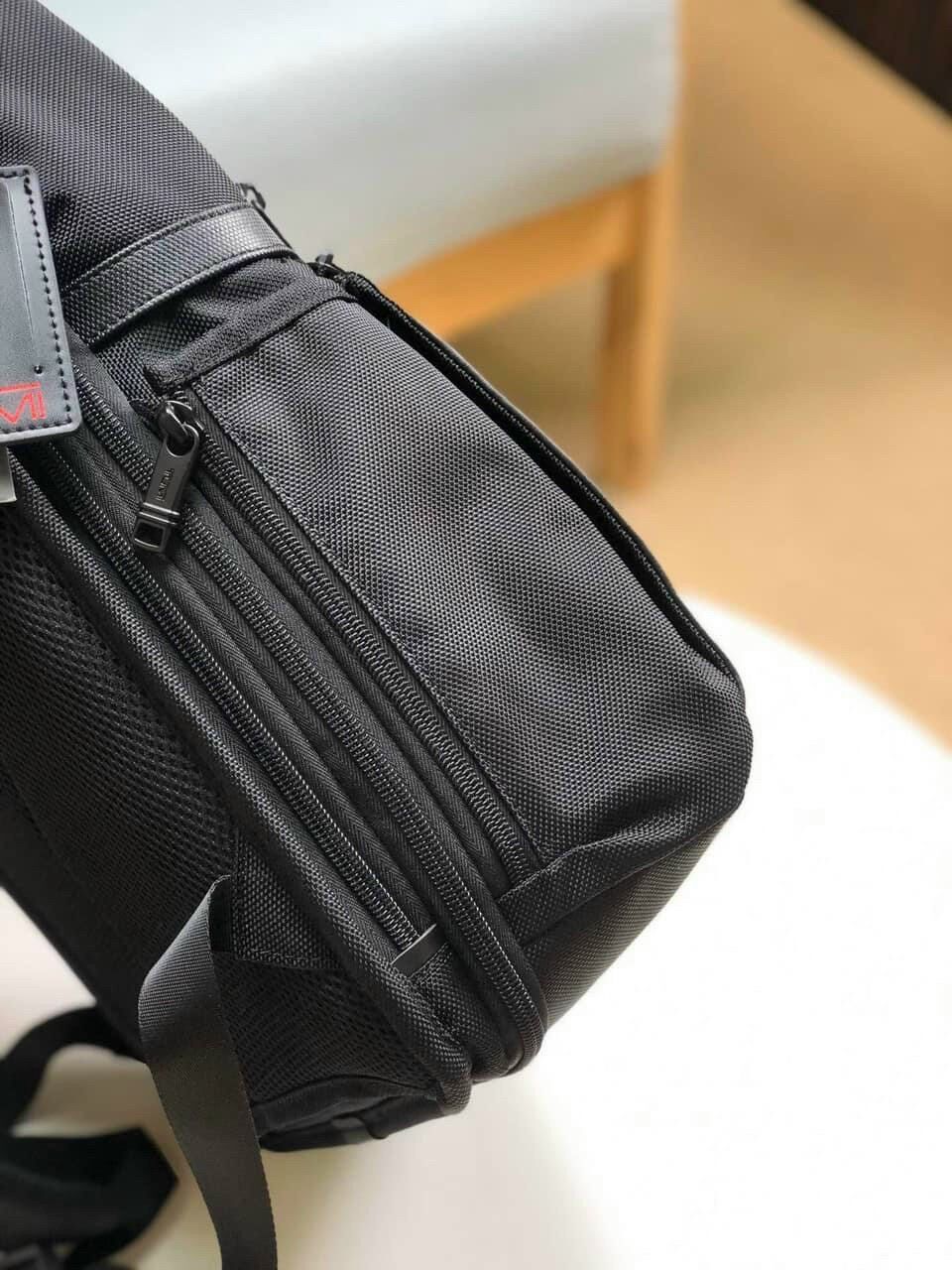 Balo Tumi Slim Solutions Brief chất lượng