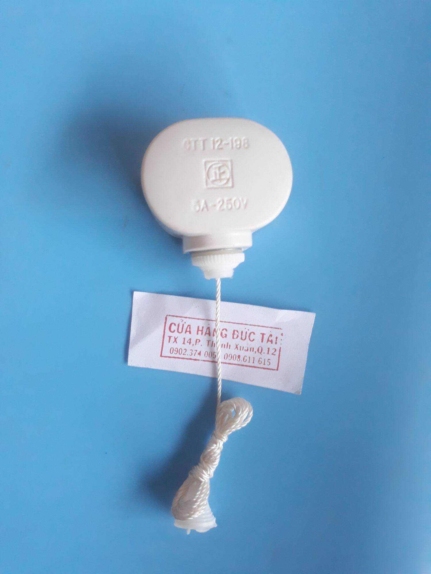 Công tắc giựt