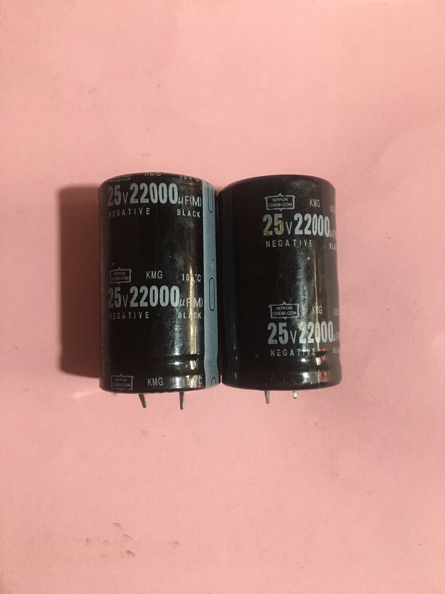 Tụ hoá 22000uf 25v
