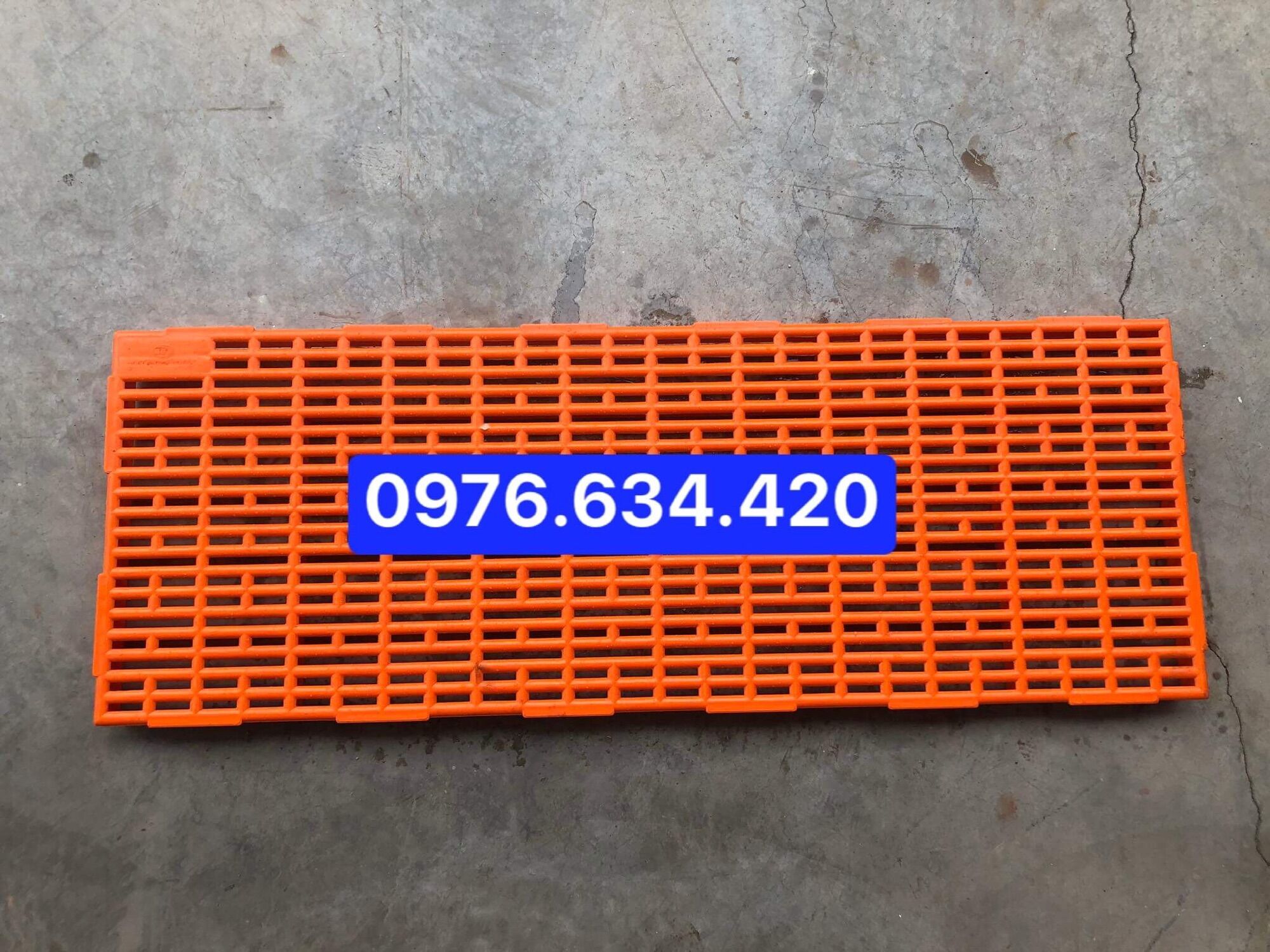 Tấm Lót Sàn Nhựa Chó, Mèo 40X110Cm (Bao Đẹp, Bền Chắc)