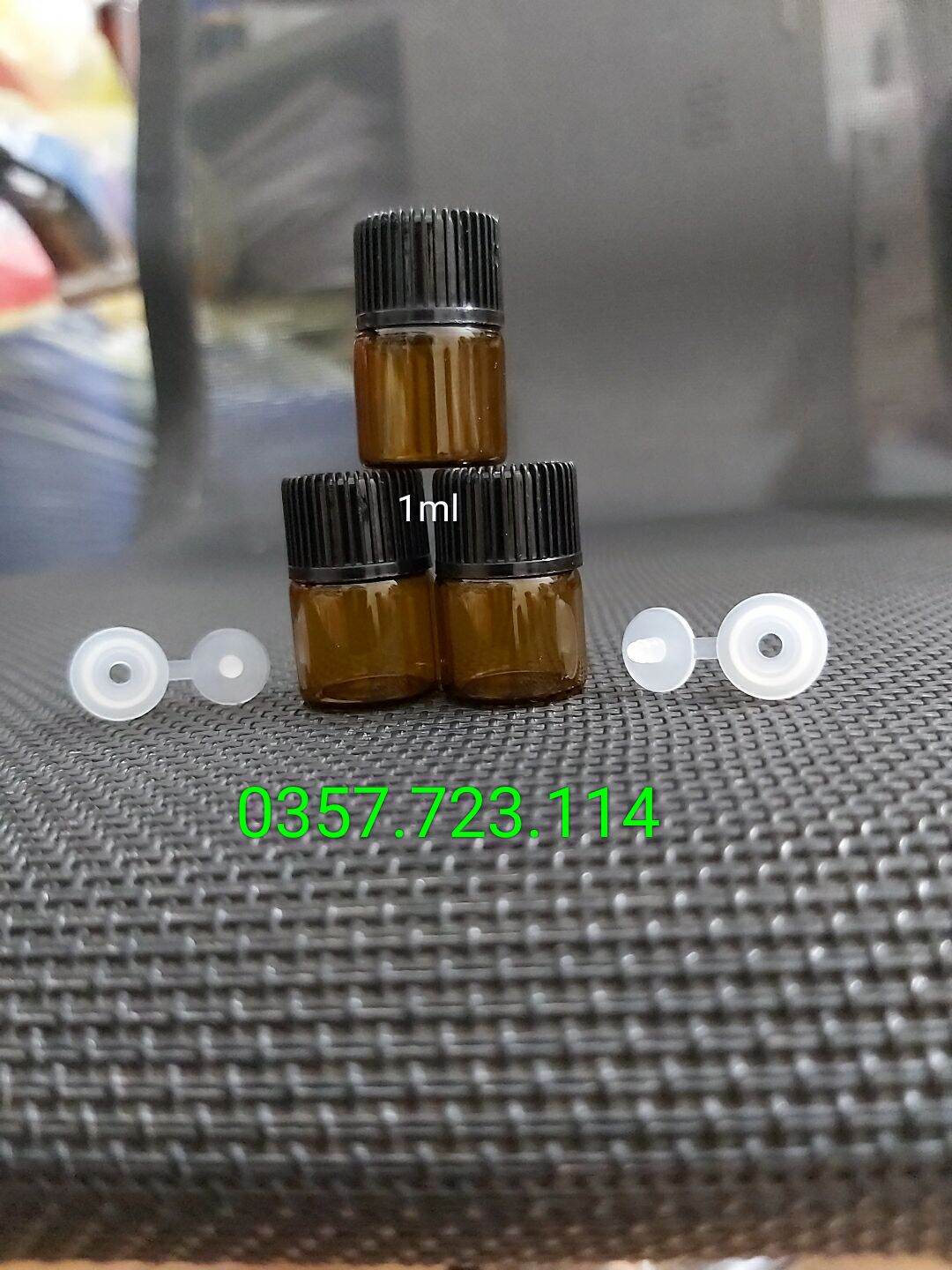 Chai thủy tinh nâu 1ml nắp vặn đen