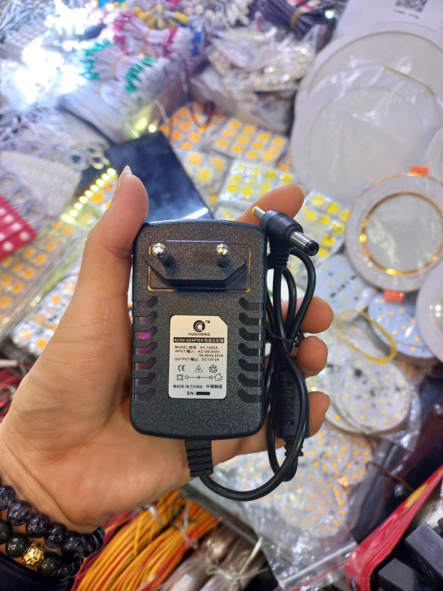 1c Nguồn điện AC-DC Adaptor 5v,6v,9v,12v-2A