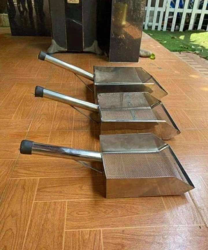 Dụng cụ sàn cát inox cứng loại 1