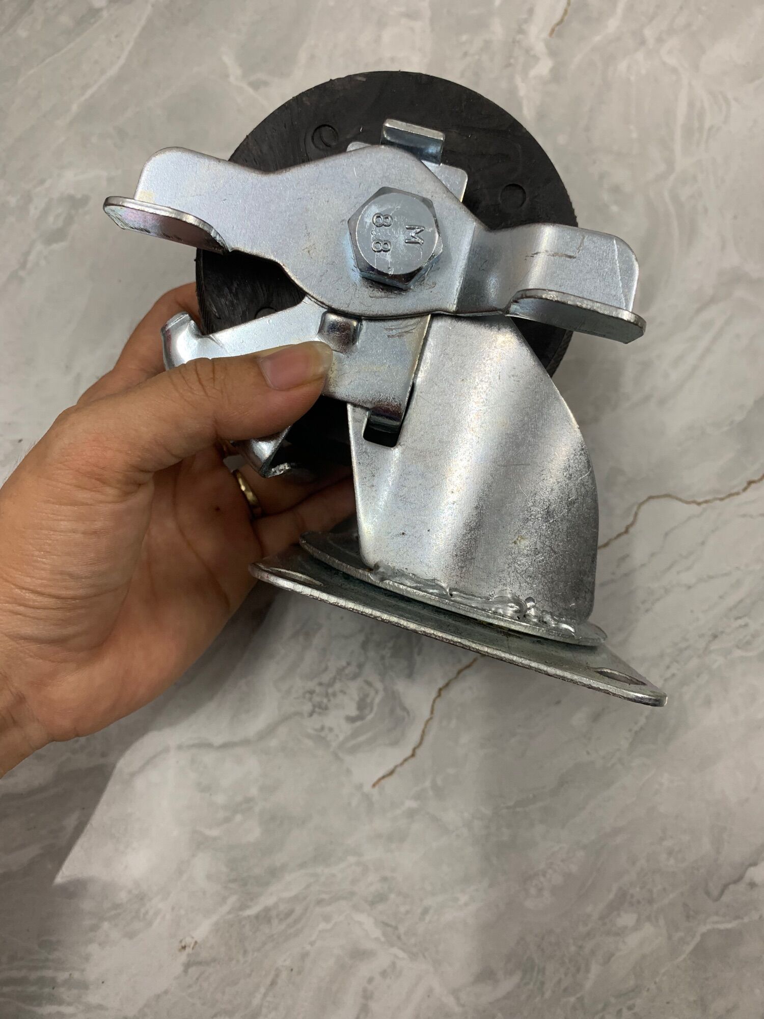 Bánh xe đen cao su chịu lực, siêu bền phi 100mm và 125mm