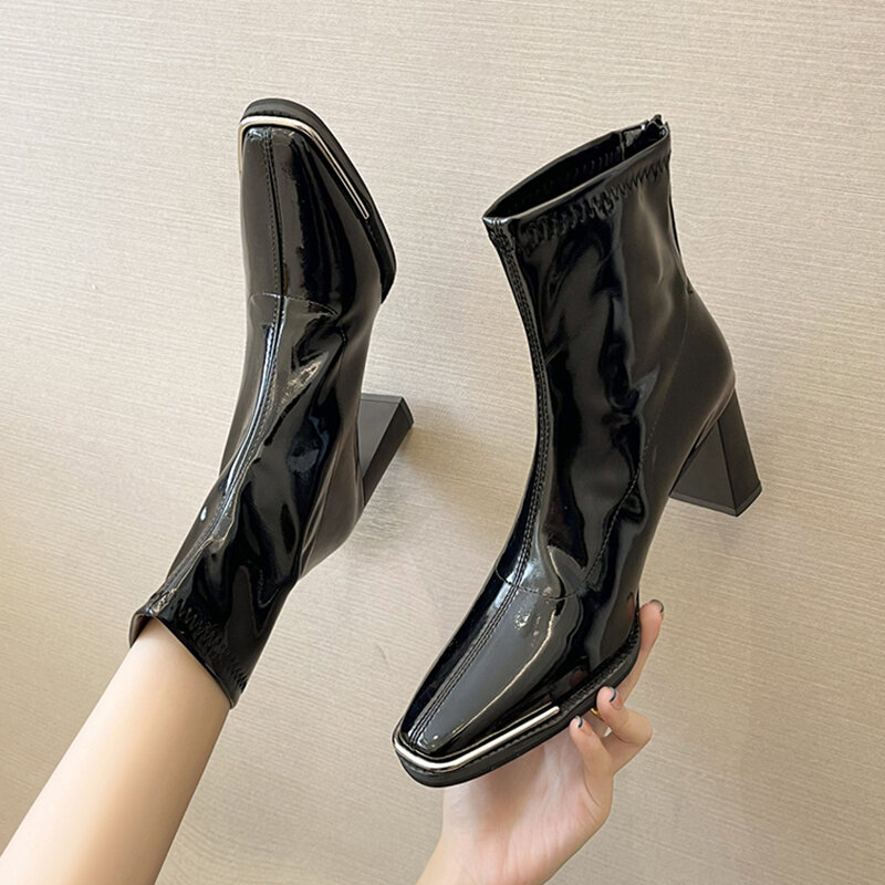 Giày bốt thời trang nữ martin xuân thu giày bốt cao gót mũi vuông da sơn đa năng đến mắt cá chân giày boot cổ ngắn có dây kéo phía sau