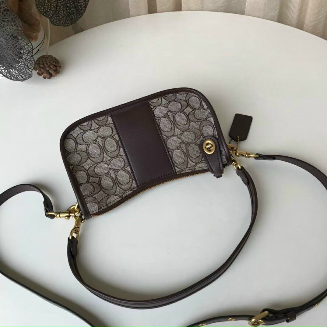 Túi Coach Swinger C0721 xuất xịn