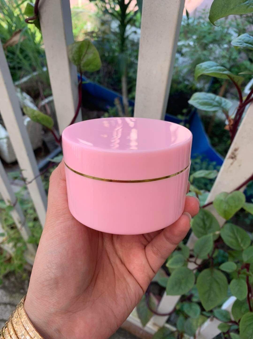 Hủ 100g màu hồng
