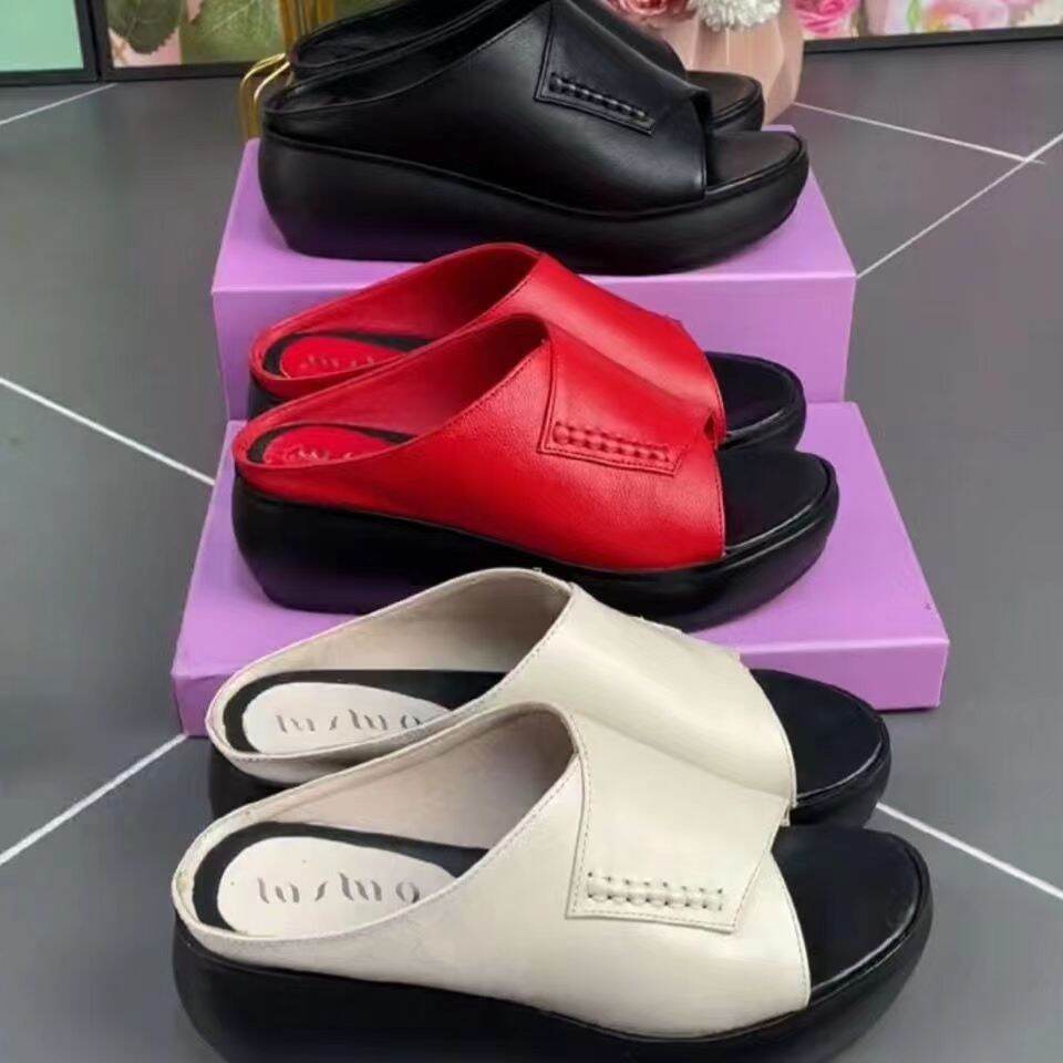 Dép Lê Dép Lê Đi Bên Ngoài Thời Trang Đế Dày Chống Thấm Nước Cho Mẹ Chịu Mài Mòn Chống Trượt Đế Mềm Da Thật Mẫu Mới Mùa Hè 2023 Cho Nữ