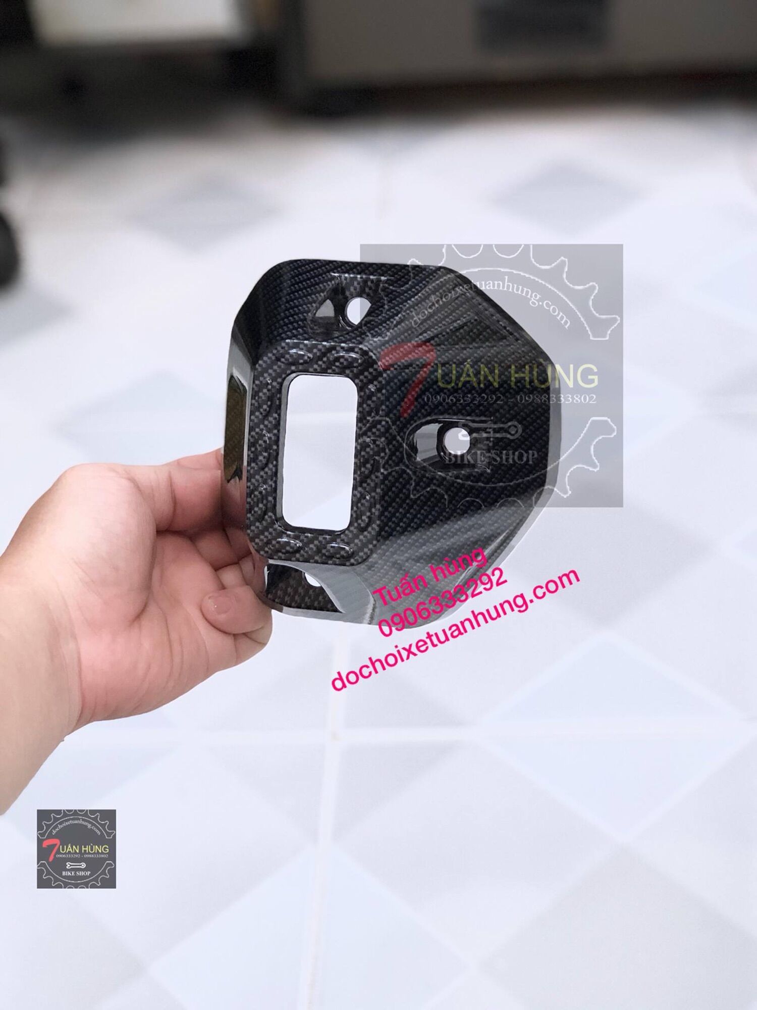 Chụp đuôi pô vario 150 carbon