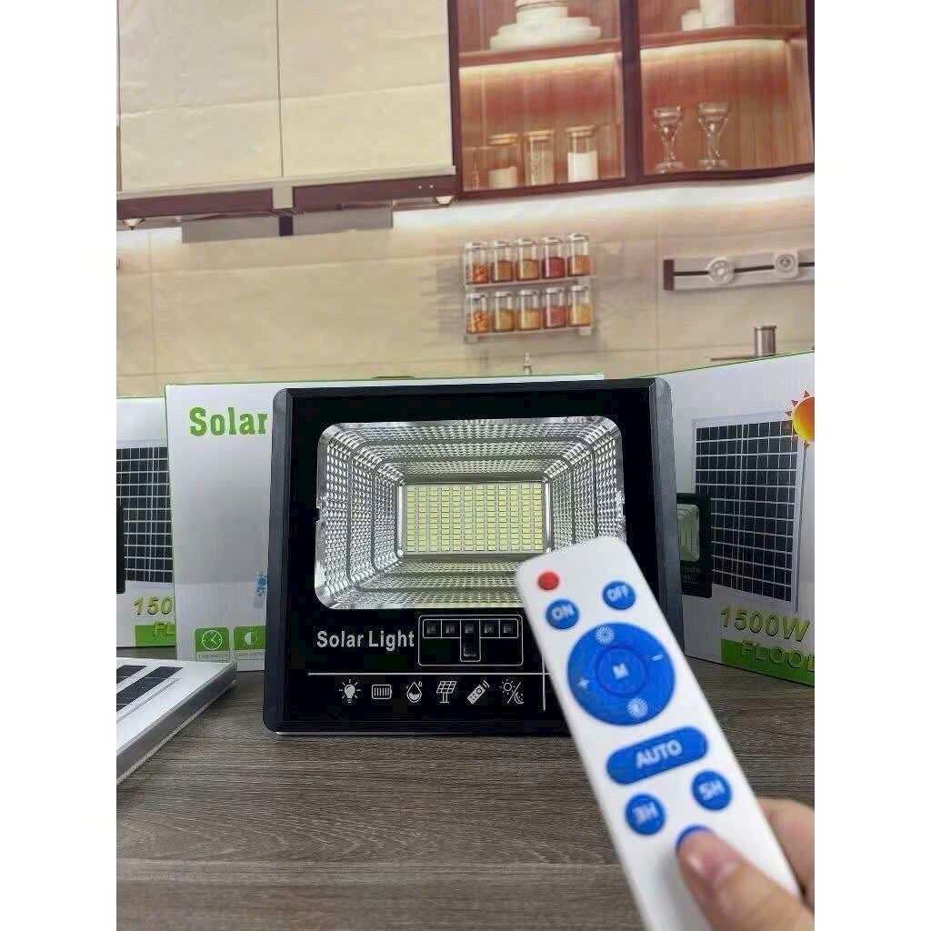 ĐÈN NĂNG LƯỢNG MẶT TRỜI 1500W
