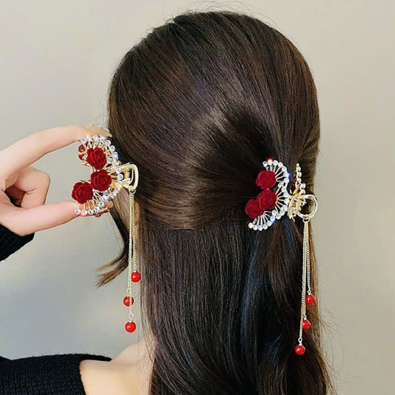 Kẹp nữa tóc hoa đỏ đính đá lấp lánh