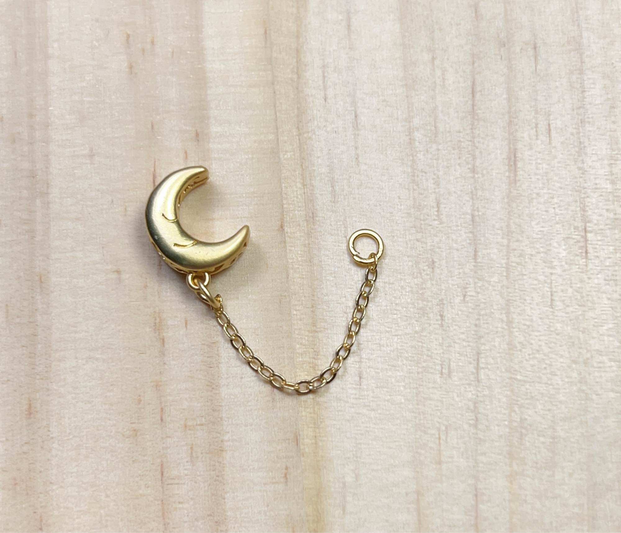 Charm bạc mạ vàng phối vòng phong thuỷ