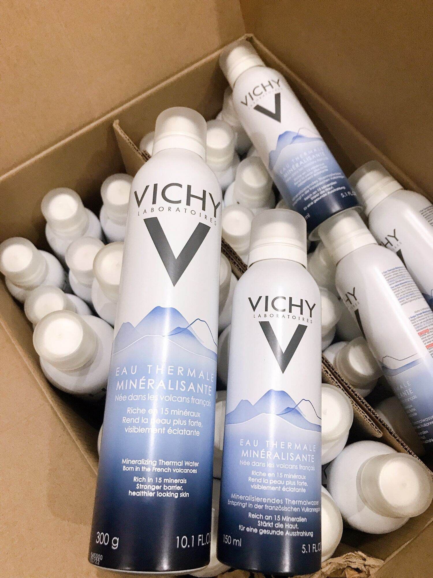 XỊT KHOÁNG DƯỠNG DA VICHY 300ML
