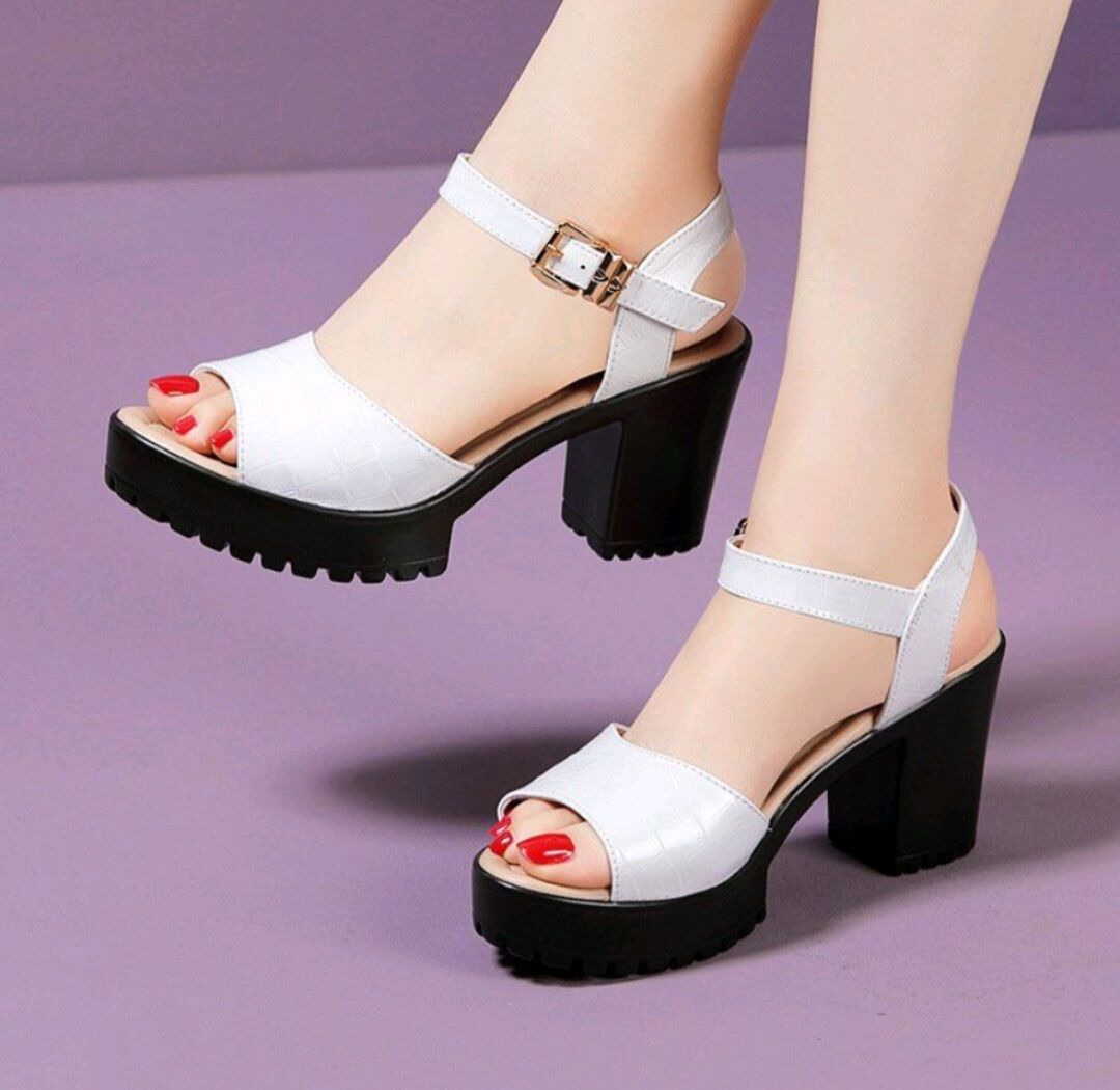 Giày sandan đế thô quai bảm da sần 7f