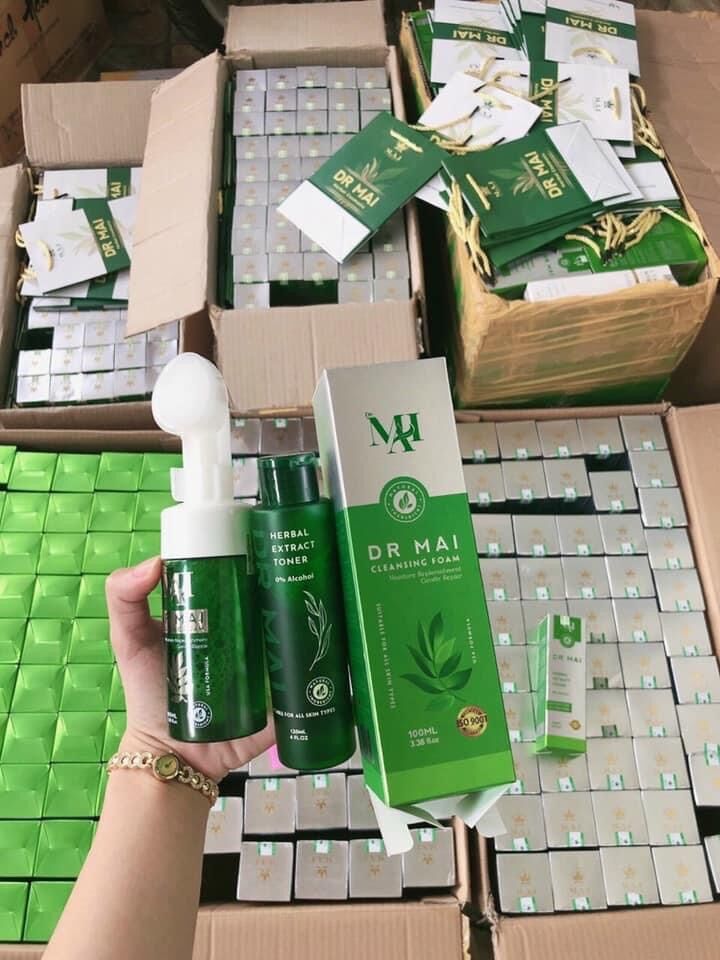 Sữa rửa mặt Dr Mai TẶNG kèm Toner Dr Mai mẫu mới chính hãng