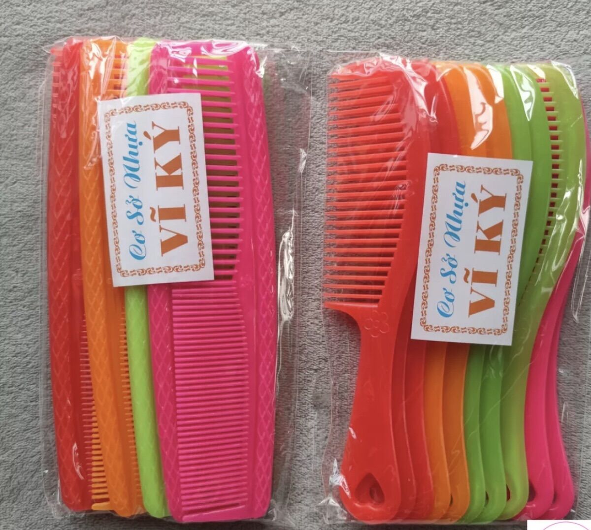 Sỉ _ 100 lược chải tóc vĩ ký nhiều màu