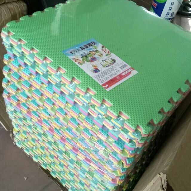 Thảm xốp ghép sàn nhà nhiều màu bộ 6 miếng kích thước 60*60cm