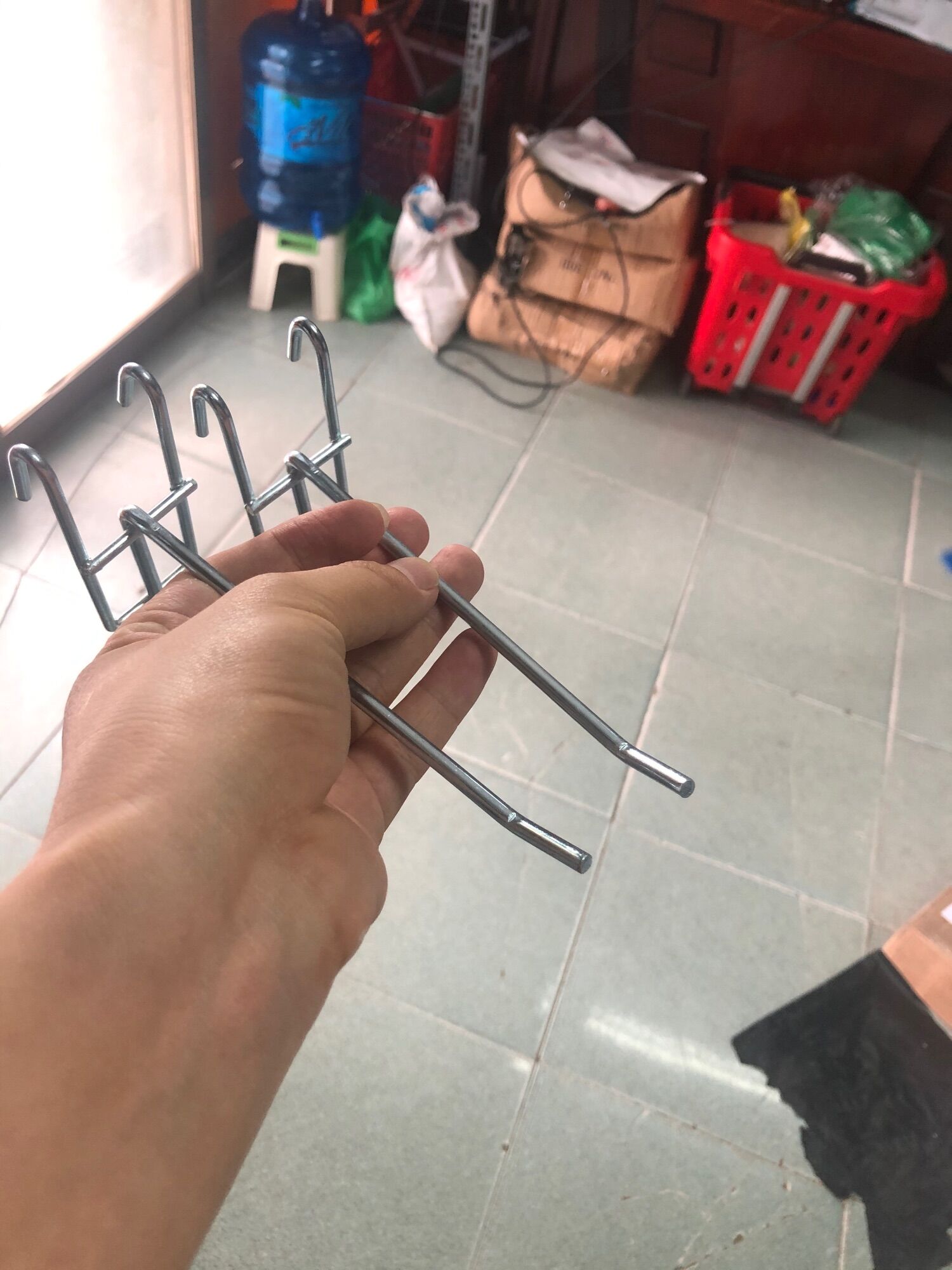 20 móc treo khung lưới 15cm