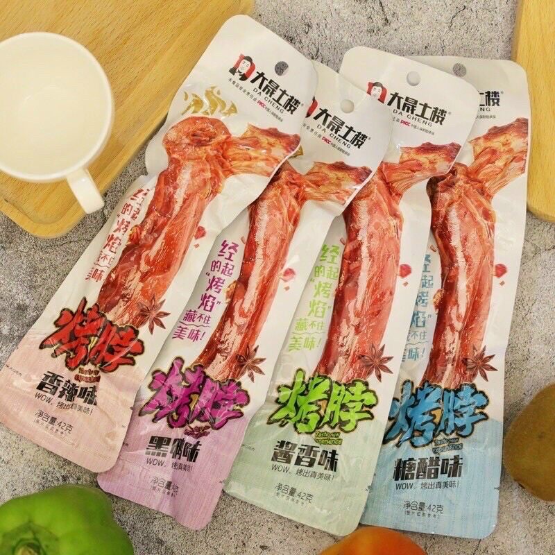 1 bịch cổ vịt cay Dacheng 20 chiếc kèm quà tặng