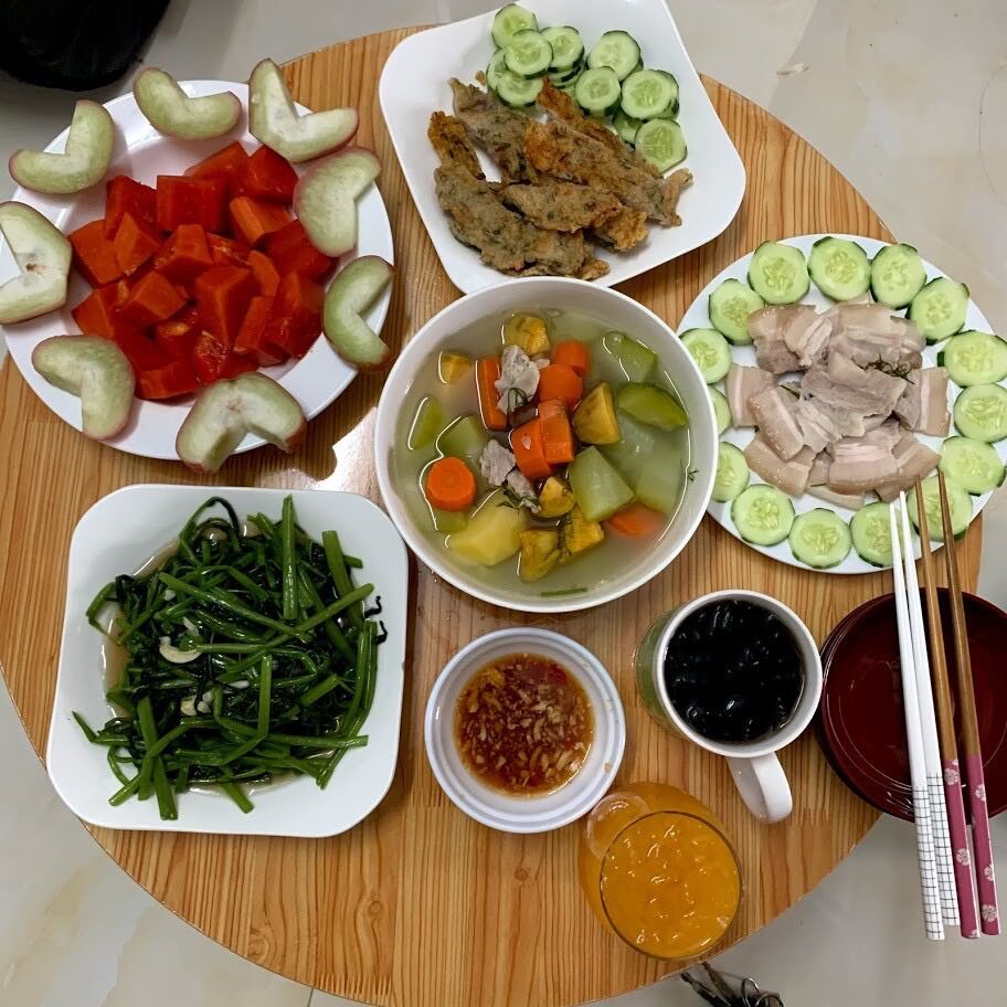 Bàn gập gọn đường kính 60cm cao 30cm