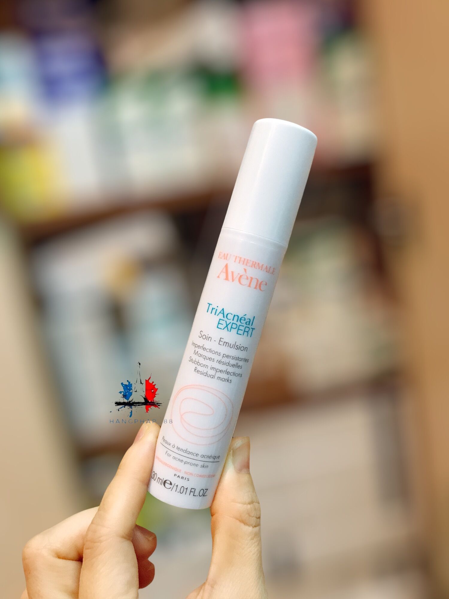 Kem giảm mụn Avene TriAcneal Expert 30ml