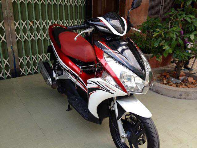 Baga võng trước giữa xe AB Air blade 2011-2012 (Inox cao cấp giá rẻ)