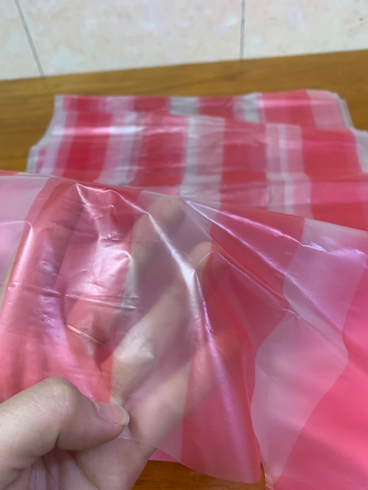 (Thick type) 1KG THICK STRIPED BAG HOLDS FROM 3-5kg