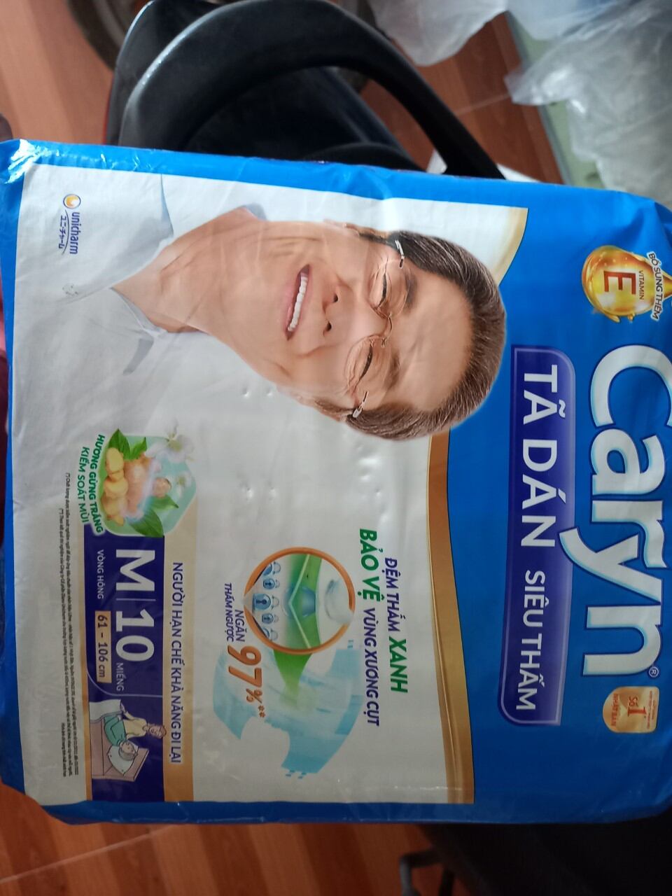 Bỉm tã dán người già Caryn M10