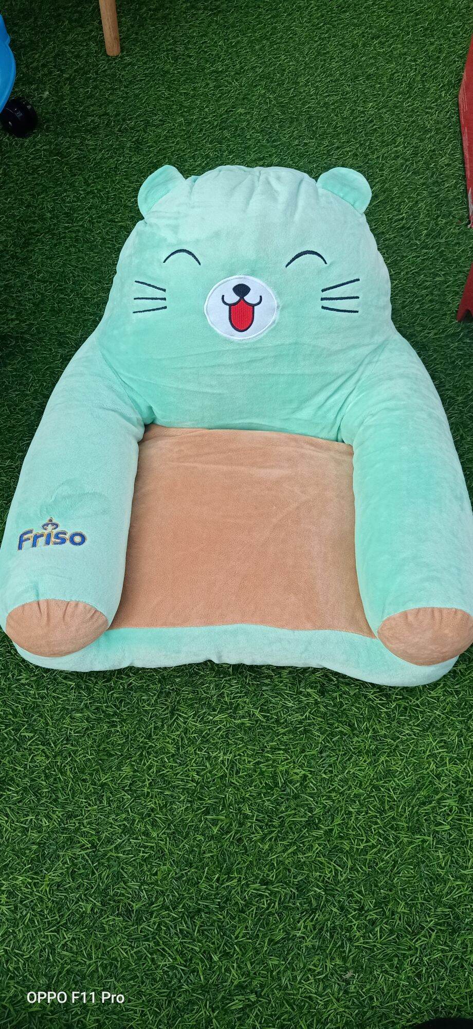 ghế sofa cho bé yêu. hàng khuyến mãi sữa friso sỉ và lẽ