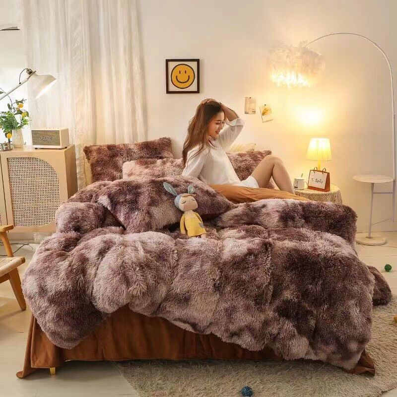 Bộ chăn ga Nỉ nhung lông ( 1 ga, 1 vỏ chăn nỉ lông , 2 vỏ gối nằm, 1 gối tim decor)