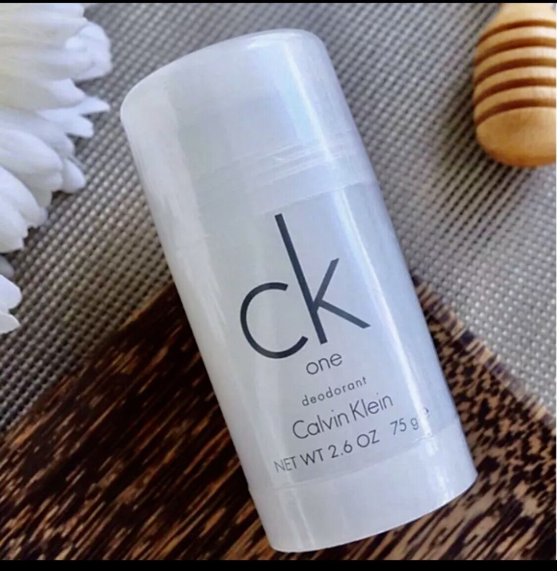 [HCM] Lăn Khử Mùi Nước Hoa Calvin Klein CK ONE 75G