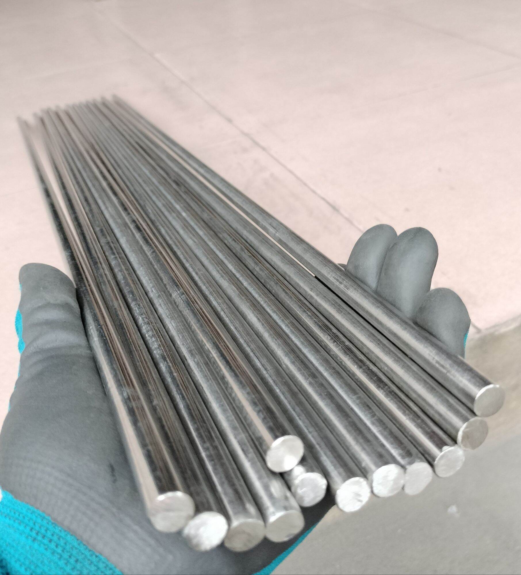 Combo 3 trục tròn Inox đặc phi 6mm mỗi thanh dài 1m