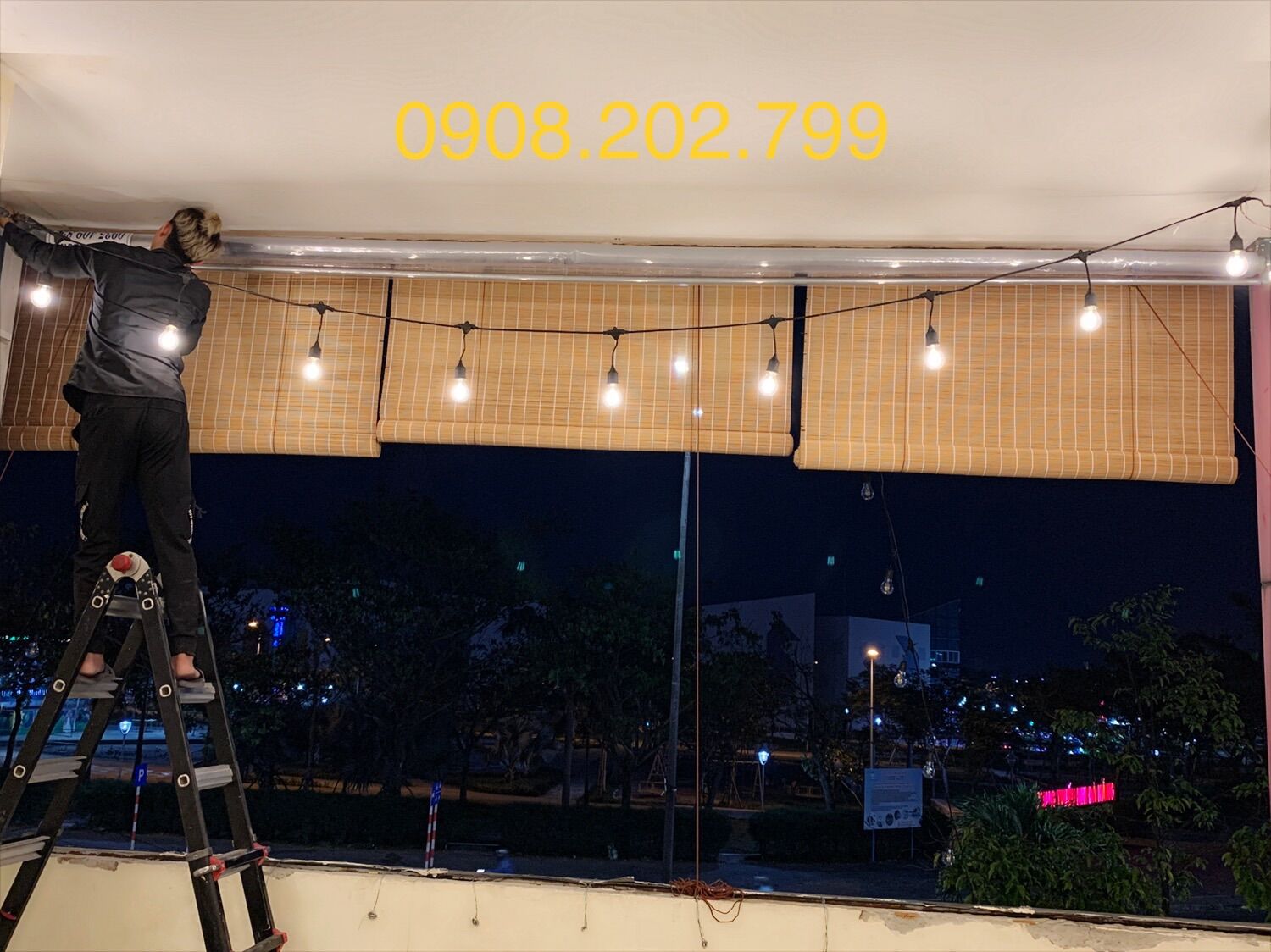 Rèm tăm tre trúc che nắng cửa sổ
