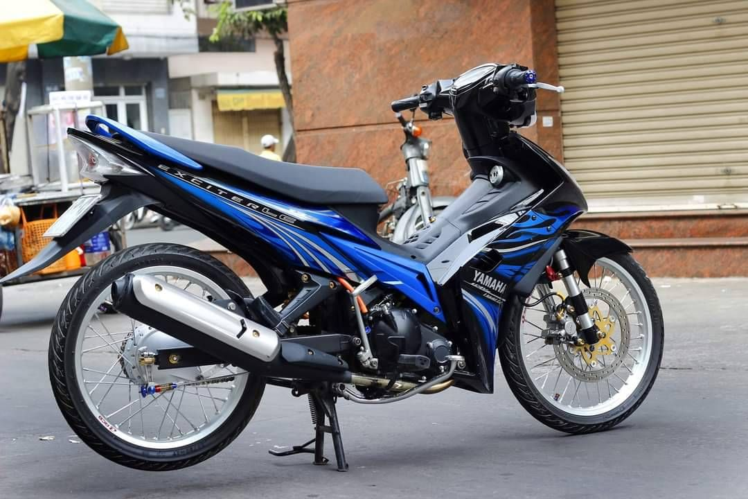 Tem rời exciter 2010 đen xanh