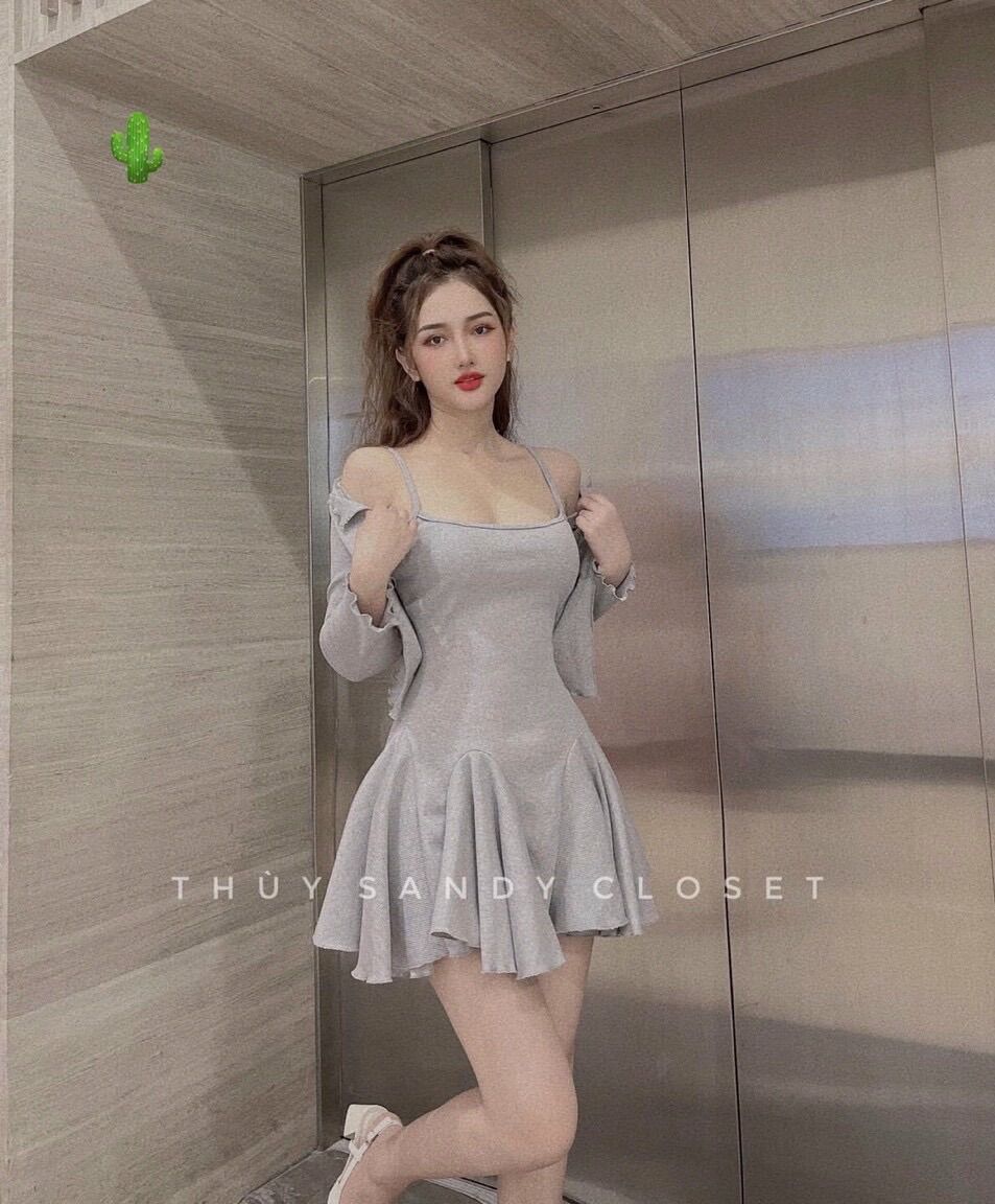 Set đầm dây ôm xoè kèm áo khoác SE2