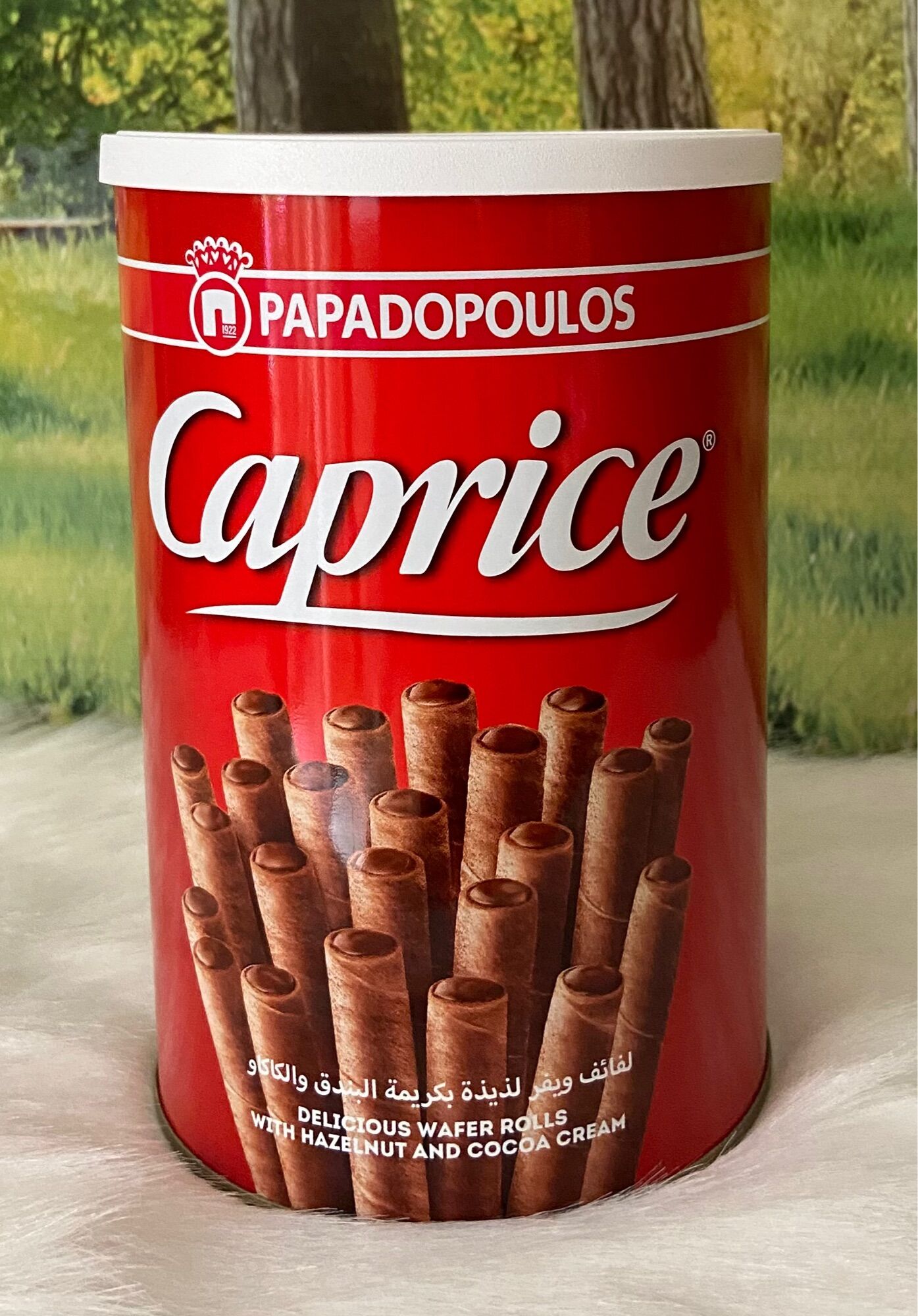Bánh quế nhân kem cacao và hạt phỉ caprice papadopoulos lon 400g